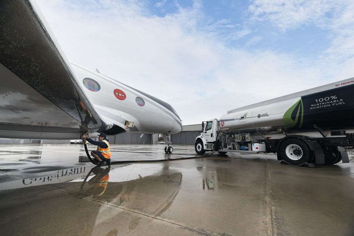 Gulfstream Completes World's First Trans-Atlantic Flight on 100% Sustainable Aviation Fuel